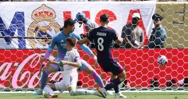 باريس سان جيرمان يدمر ريال مدريد برباعية